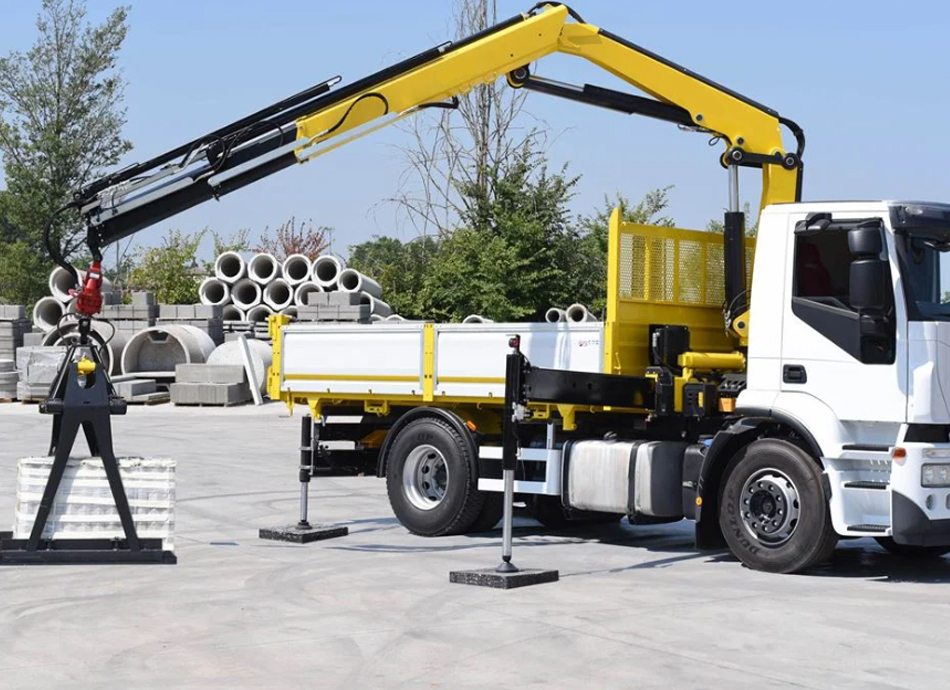 مقعد بيديه ذكي لمرحاض الدش باللونين الأبيض والأسود على الطراز الألماني